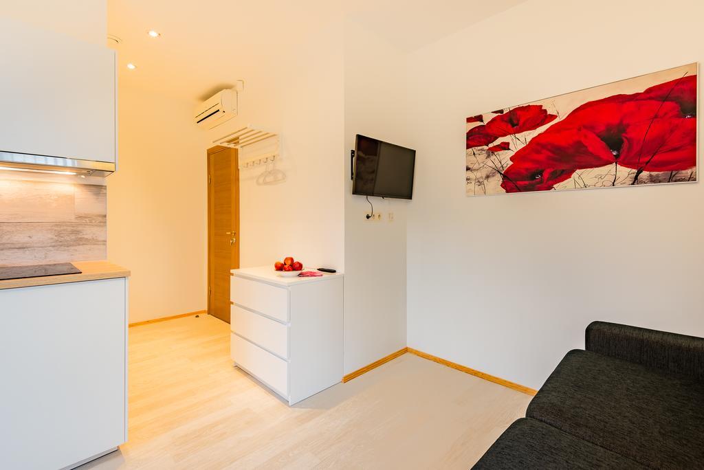 Riga Airport Jurmala Apartments Esterno foto